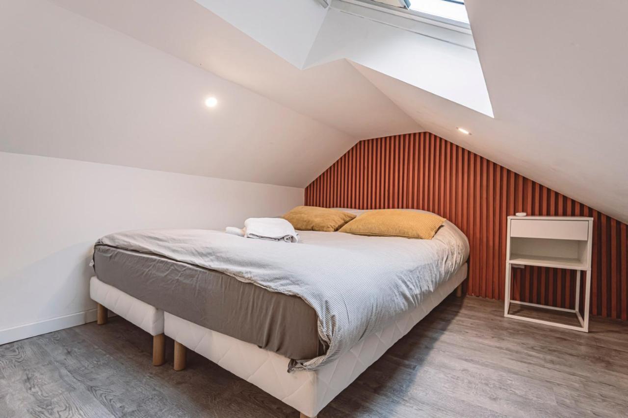 Le Coquet Logement Climatise Face A La Cathedrale - 3G Реймс Екстериор снимка